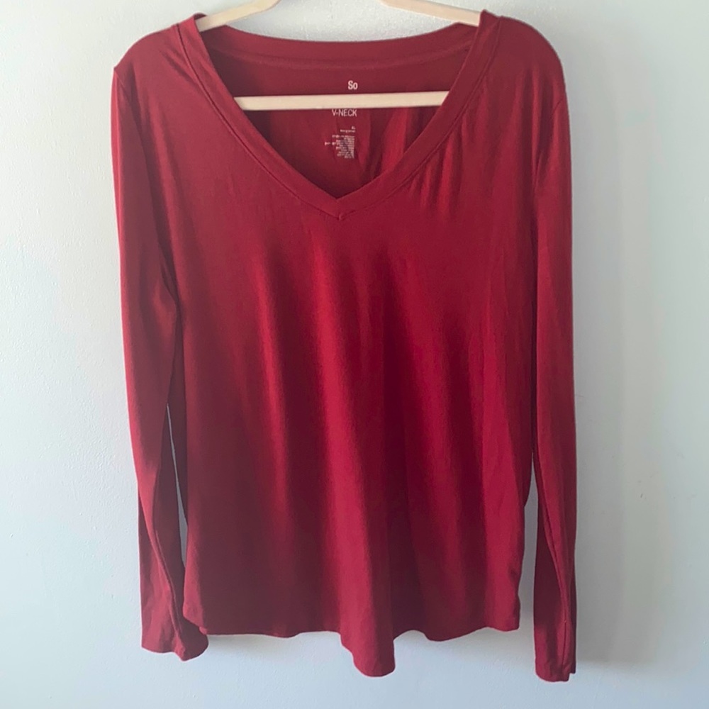 Red Long Sleeve Top. Size XL